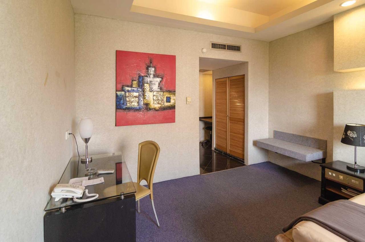 Hotel Peninsula Mangga Besar Τζακάρτα Εξωτερικό φωτογραφία